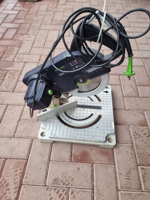 Fierăstrău circular staționar festool sym 70 E