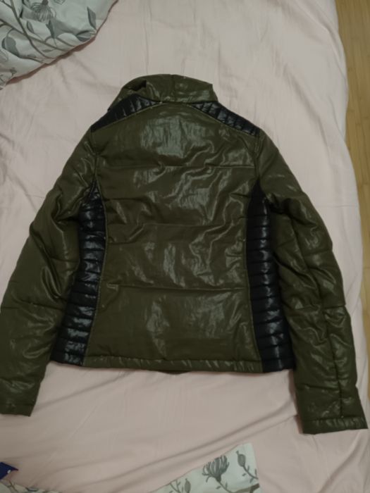 Детско якенце за момиче