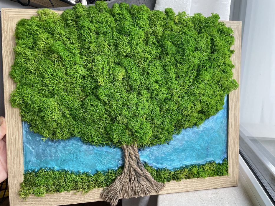 Картини и часовници със скандинавски мъх