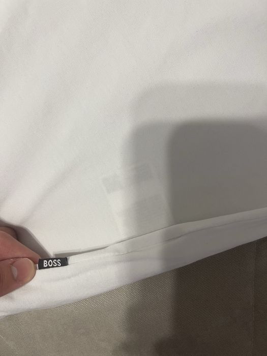 Продам футболку Boss