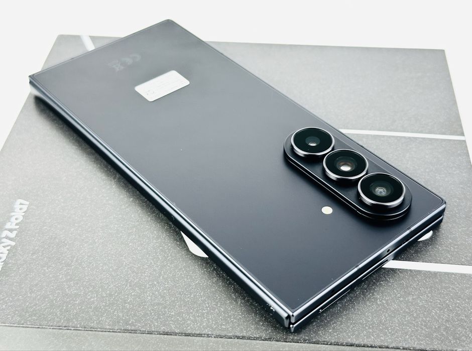 Samsung Galaxy Z Fold 7 5G 512GB 12RAM Jetblack 100% Батерия! Гаранция