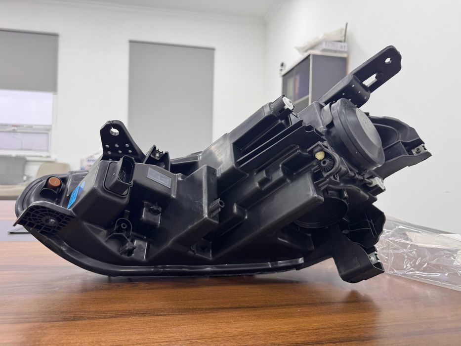 Jetour X70 PLUS Фара правая LED