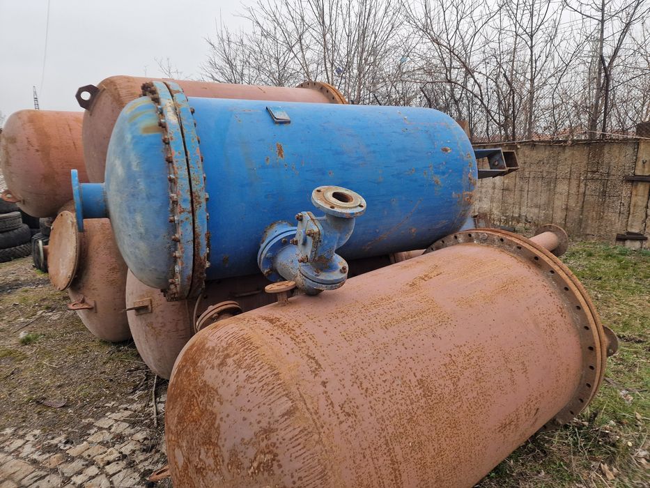 Вертикални резервоари за вода и други течности