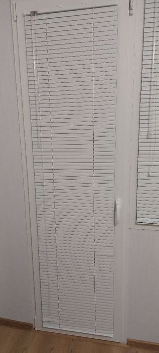 Хоризонтални алуминиеви щори