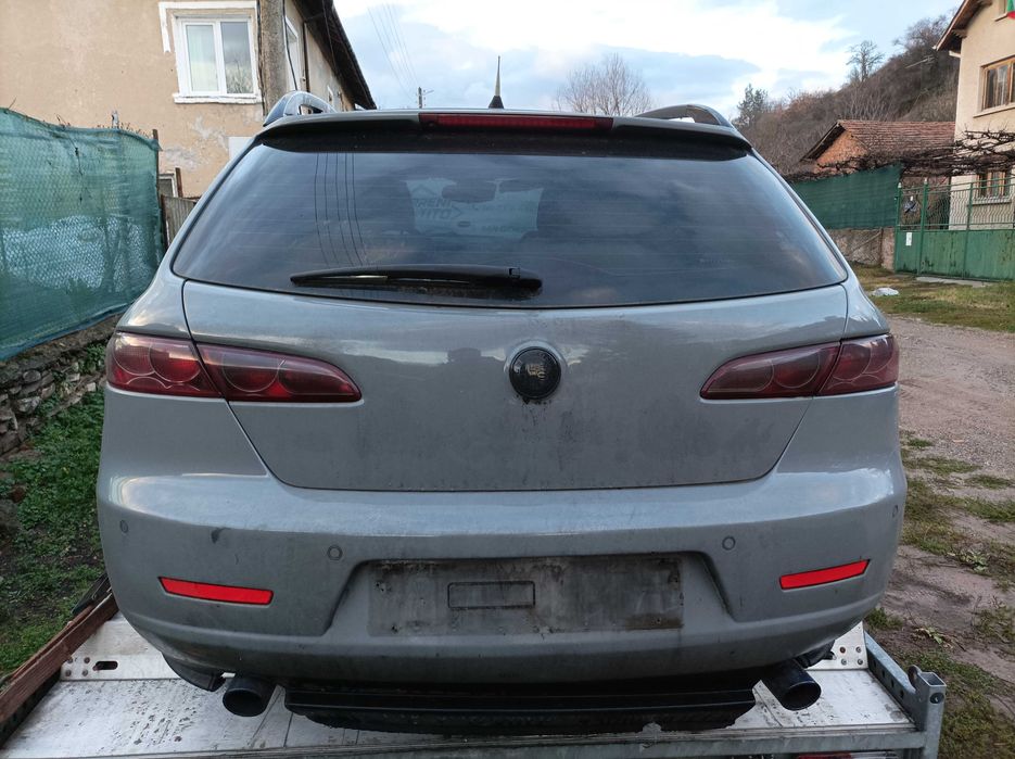 Алфа 159 на части