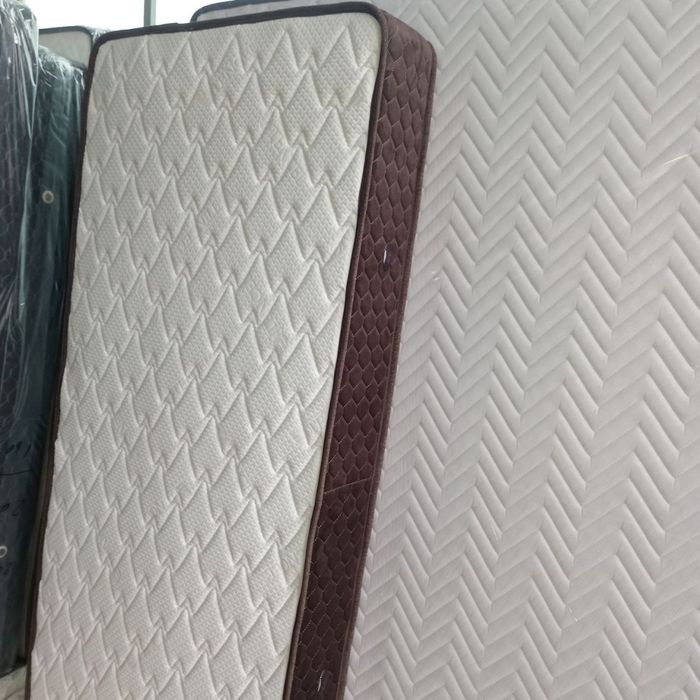 Matras-Seh Arzon-Optom Narxda Olin Artaped Anatamechiskiy Bezpurjina