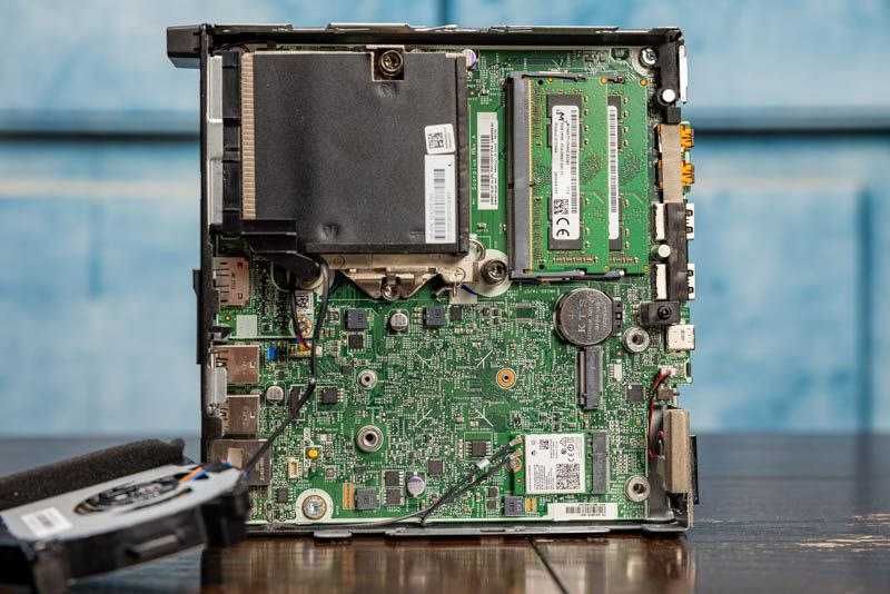 Мини ПК HP EliteDesk 800 G3 Mini / i5-7400 8/256 +1TB/  Windows 11 Pro