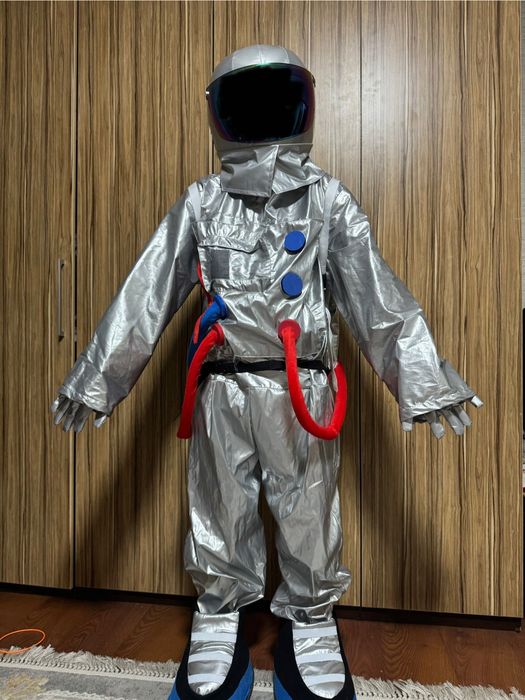 Костюм космонавта взрослый