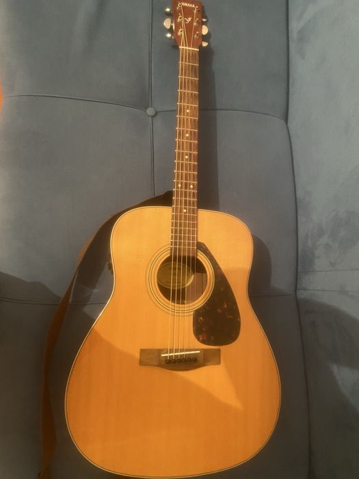 Гитара Yamaha f370