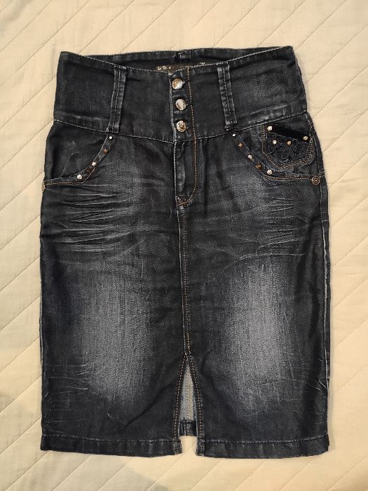 Дънкова пола, размер 38