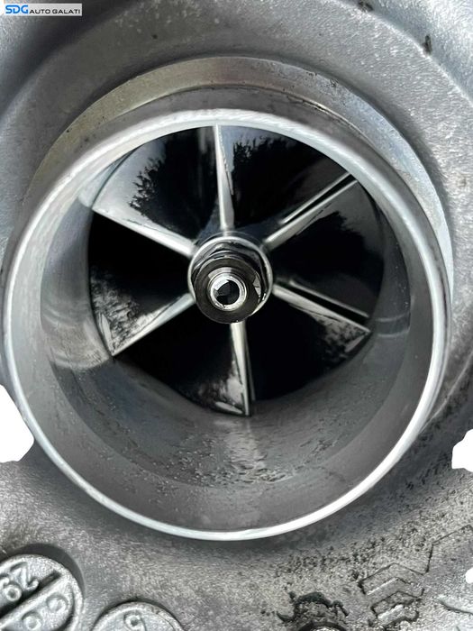 Turbo Turbina Turbosuflanta Peugeot Traveller 2.0 Blue HDI 2016 - Prezent Cod 9807873180 [B4186]