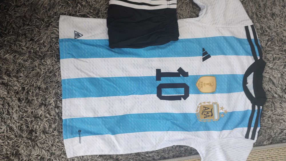 Ново детско-юношески костюмче Messi 10 Аржентина