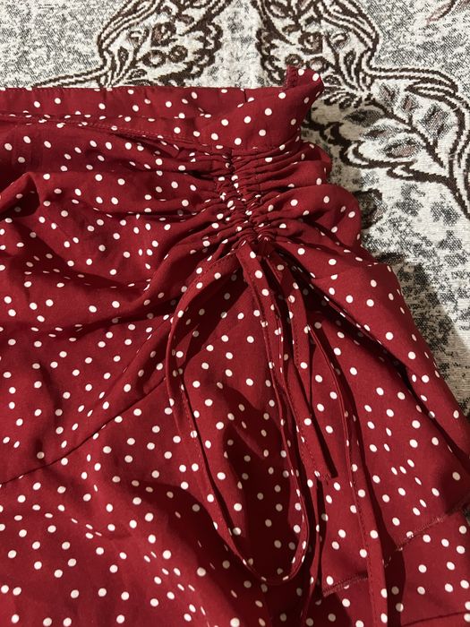 Дамска къса червена пола