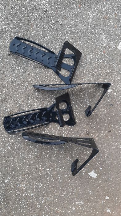 Стойки за окачване на велосипед на стена