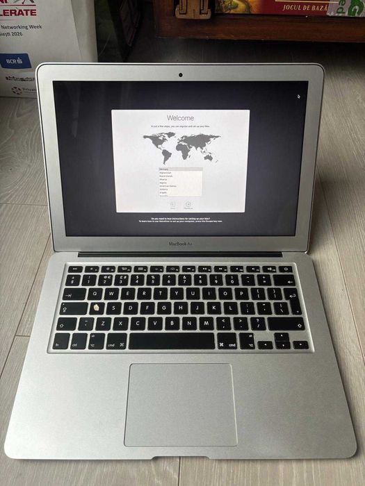 MacBook Air 13'' 2020 stare bună A1466 EMC3178