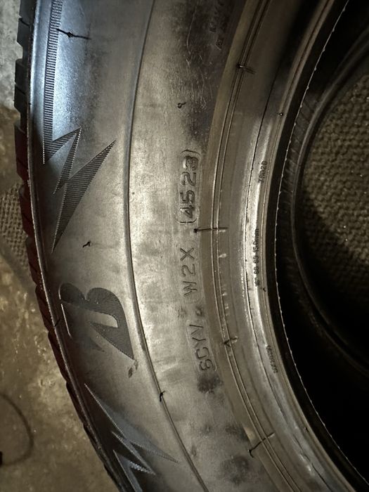 215/70 R16 100T - Bridgestone LM005 M+S Oferta