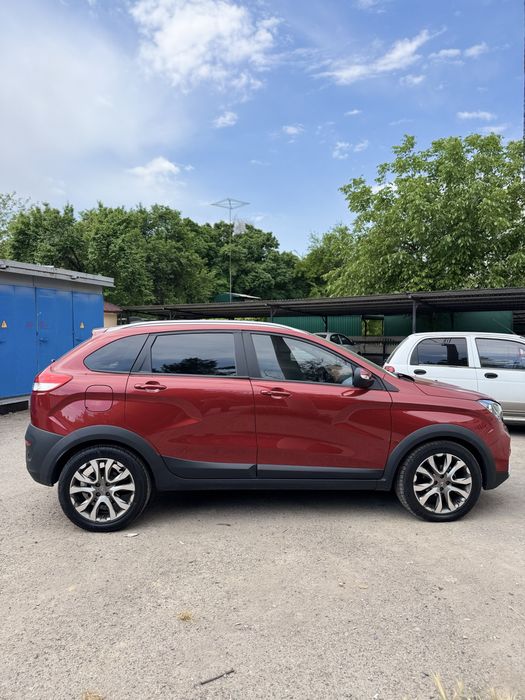 Lada x ray cros ful maaaaaaasla