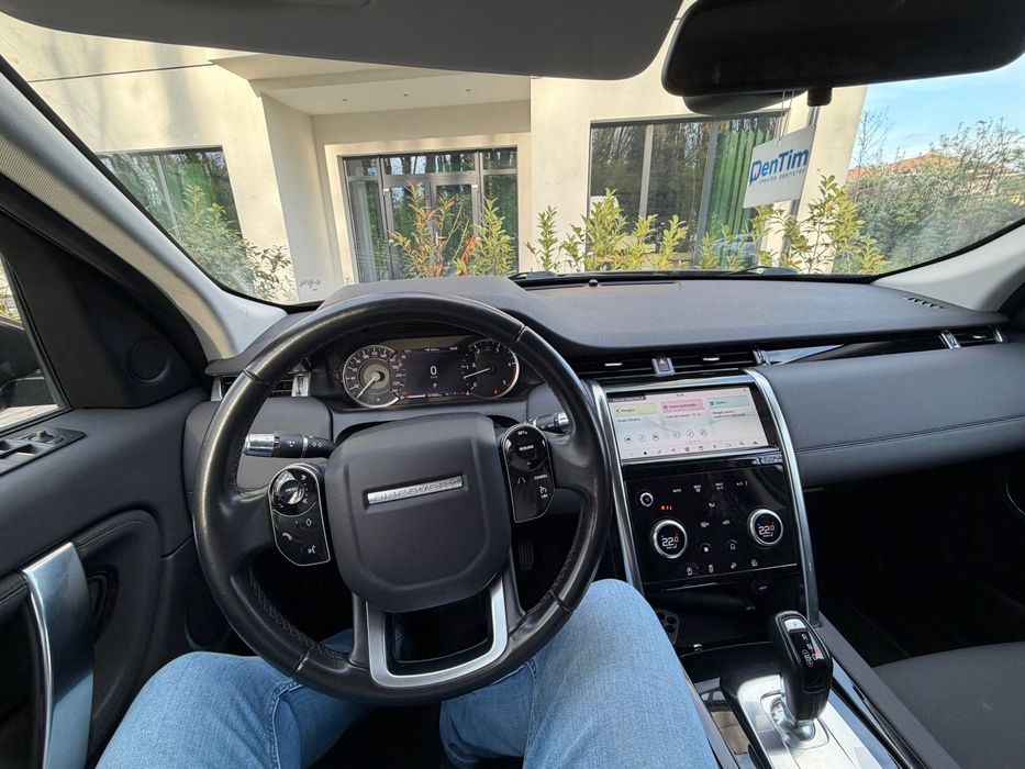 LAND ROVER Discovery 2020 — imagine 2