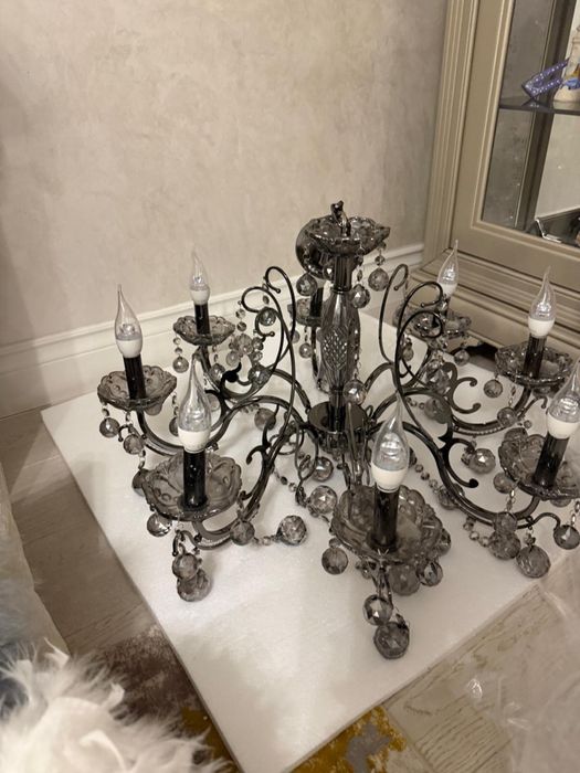 Lustra candelabru