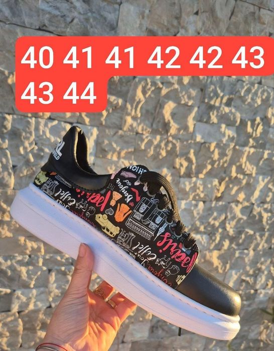 Adidași bărbați 40-44