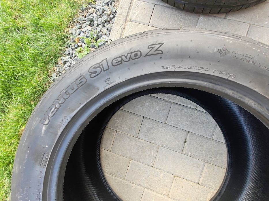 Cauciucuri porsche cayenne 255/55zr20 și 295/45zr20 Hankook Ventus S1
