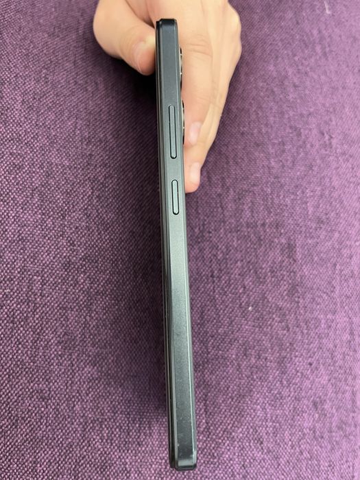 Продам смартфон  Vivo Y03