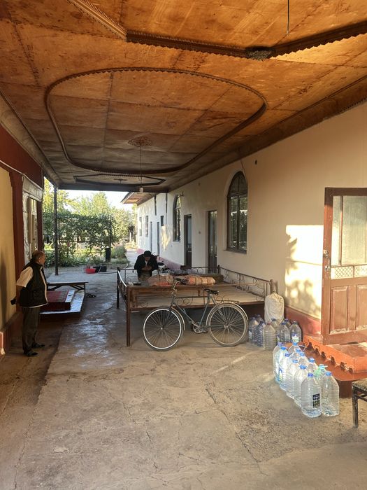 Уй сотилади 7 хона