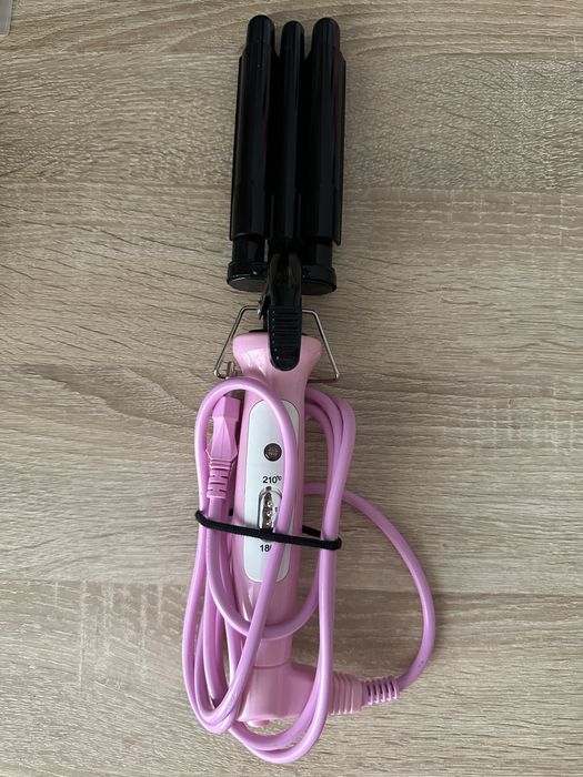 Плойка тройная для волн