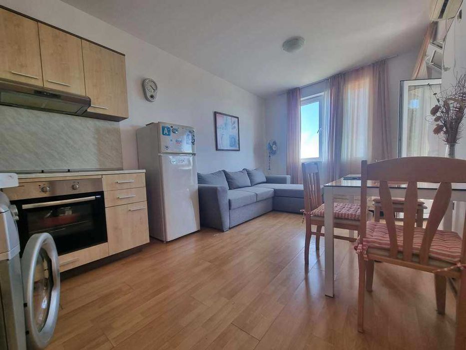 Продава се Тристаен апартамент в к.к. Слънчев бряг - 75 кв.м за 867 €/кв.м - Снимка #4