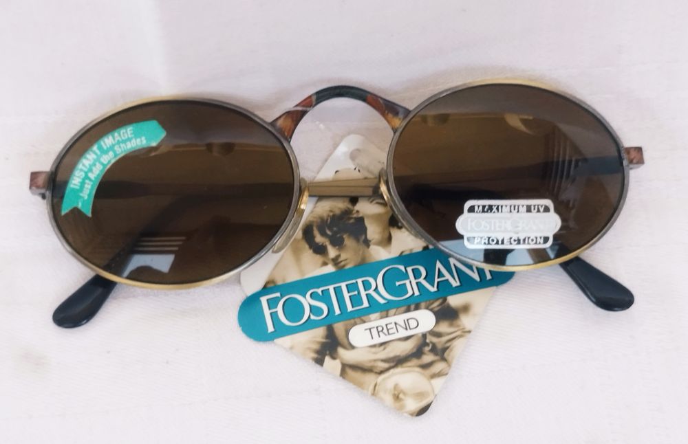 Ochelari de soare pentru doamne și domnișoare Foster Grant, UV400.