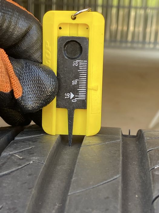 215/40/17 Rotalla Летни