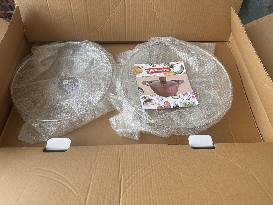 Набор кастрюль