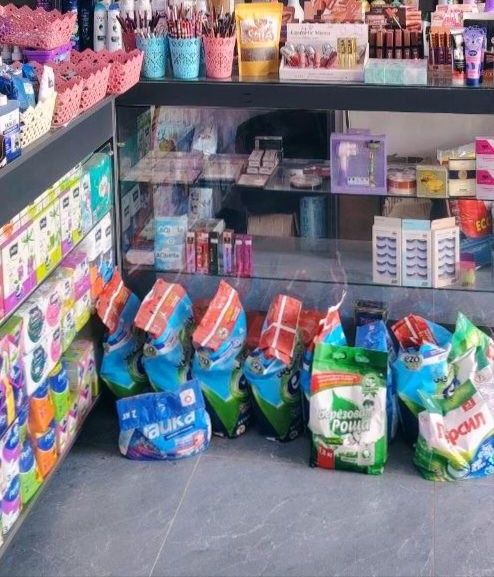 витринарлар сотилади