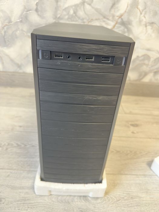 Продам системный блок в сборе.