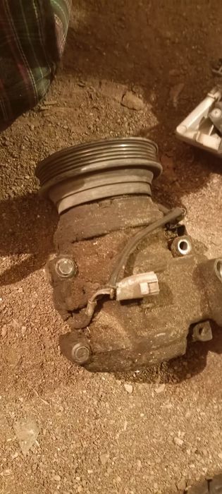 Запчасти Toyota camry 25