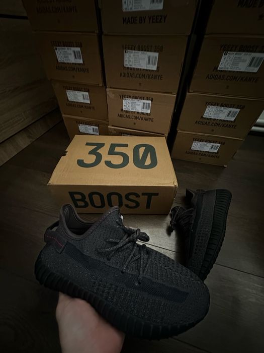 Yeezy 350 v2 black reflective