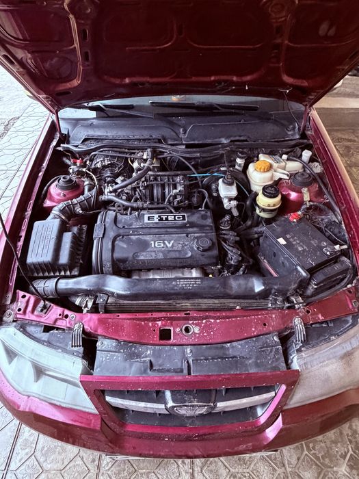 Neksiya 2 sotiladi yaxshi xolatda