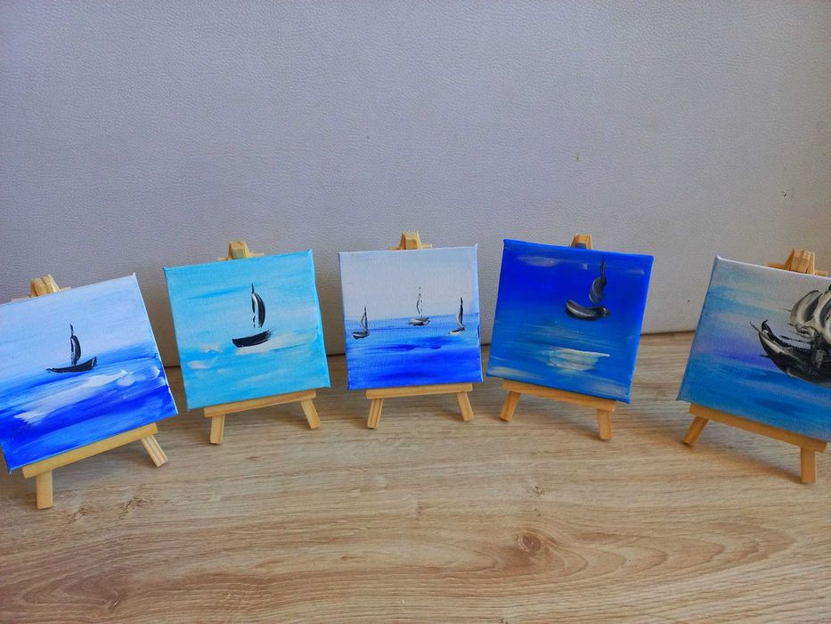 Мини картина +мини статив за общо 10лв