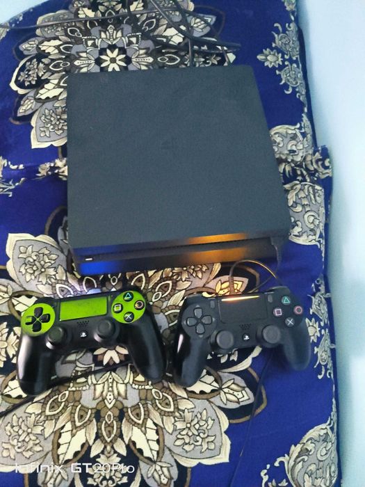 Playstation 4 sotiladi