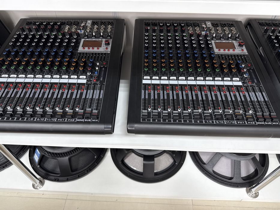 Активный микшерный пульт