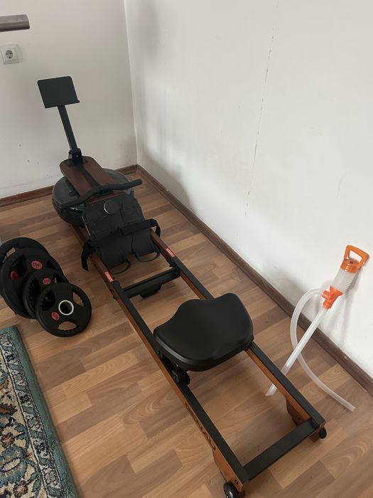 Гребной тренажер Genau RW900