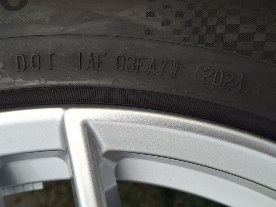 19"Чисто Нови джанти с чисто Нови Зимни гуми Continental  DOT 24 с хомологация BMW G60/61 style 933