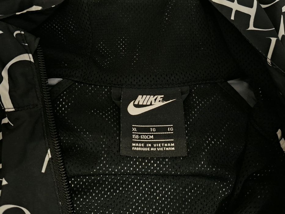 Nike-Ориг.тънко яке