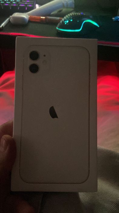 Айфон 11 128гб 76акб