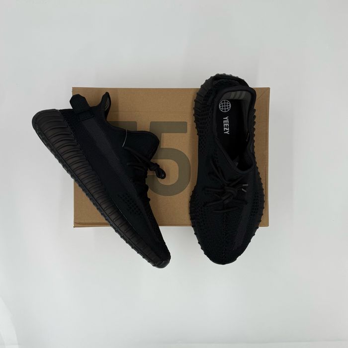 Adidas Yeezy Boost 350 V2 Onyx/Triple Black - marimi 37-49 - premium