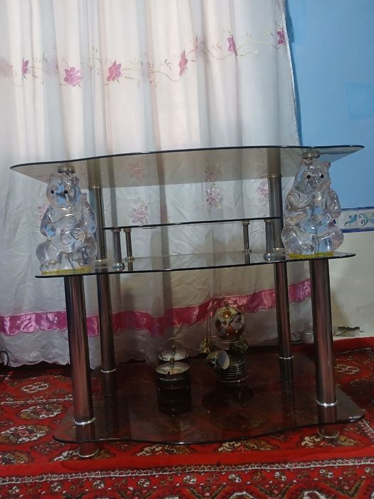 Tv podstafka sotiladi