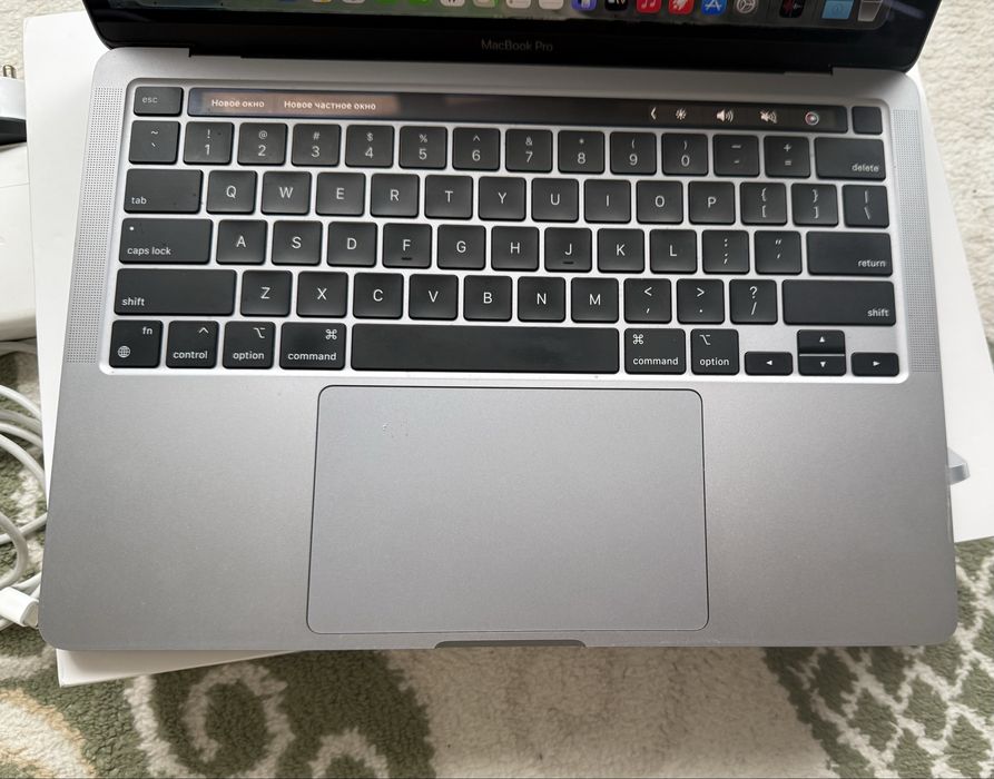 MacBook Pro M2 макбук