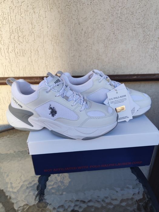 Adidași damă U.S. Polo Assn mărimea 38, 24,3 cm interior