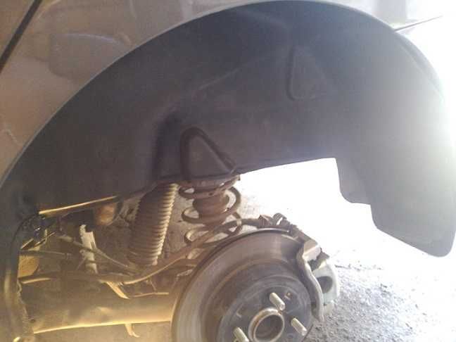 подкрылки Hyundai Solaris