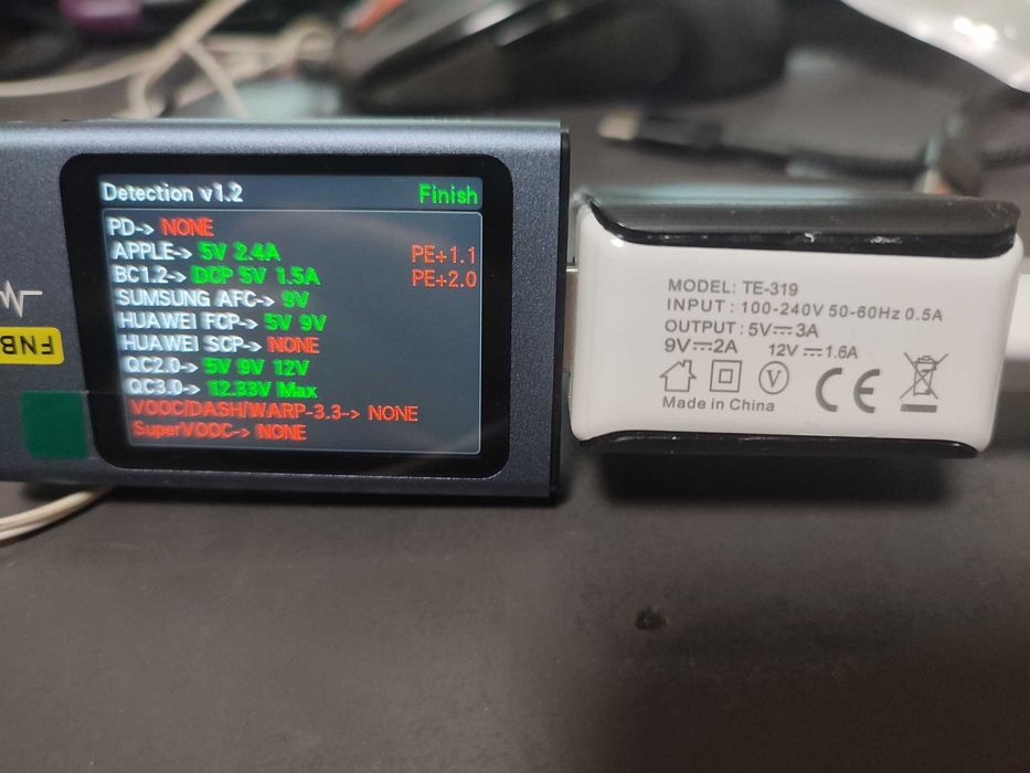 Быстрые зарядки 18w.Новые